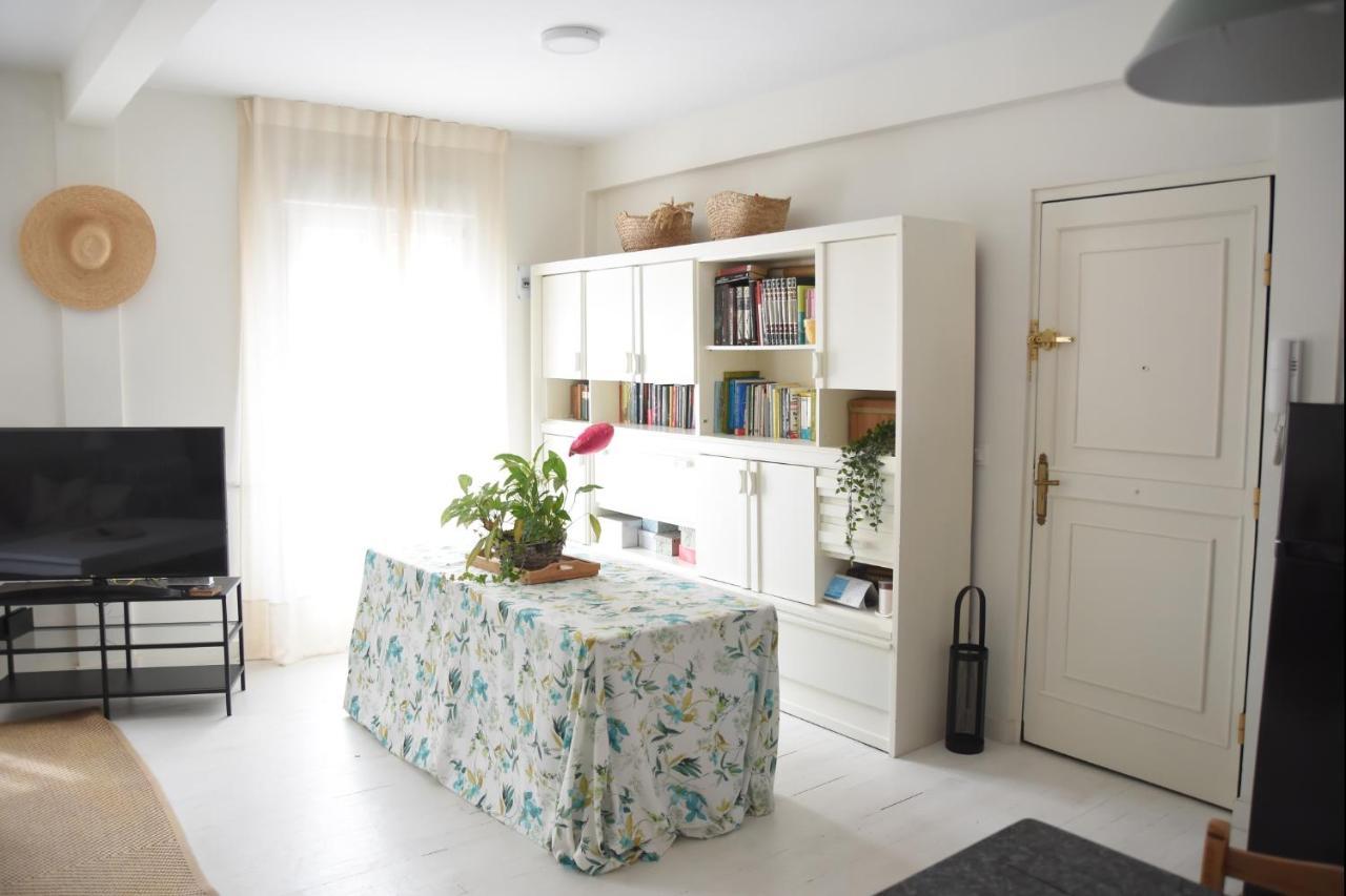 Nuevo! Coqueto Apartamento En Tetuan Santander Exterior foto